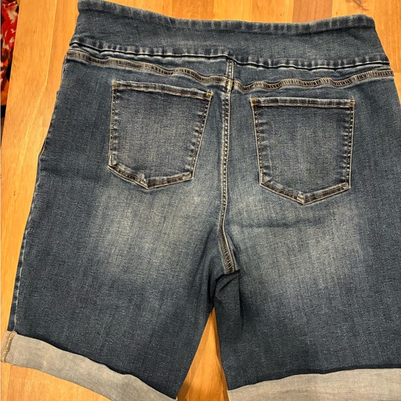 Dark Wash Blue Stretch Pull-On Denim Shorts - Picture 2 of 6